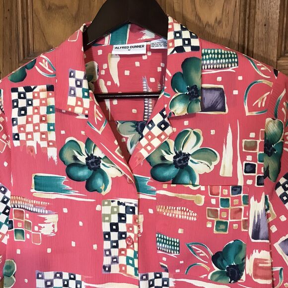 Alfred Dunner Women's 12 Pink Floral Blouse Short Sleeve Button-Up Crepe Top - Picture 3 of 7